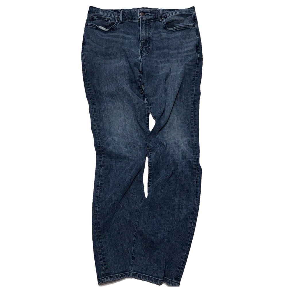 Lucky Brand 363 Vintage Straight Jeans Mens 33x34 Blue Medium Wash Denim Zip Fly